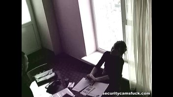 Реальный секс с секретаршей на скрытую камеру