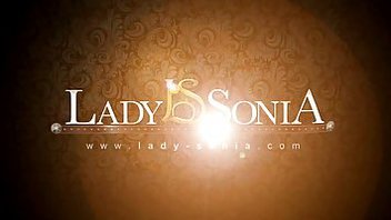 Милфа Леди Соня (Lady Sonia) и ее здоровые дойки